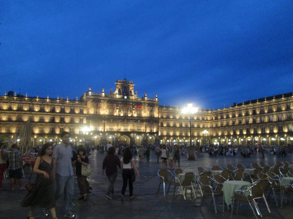 Students were whisked to popular attractions, including la Plaza Mayor in Salamanca, Spain.