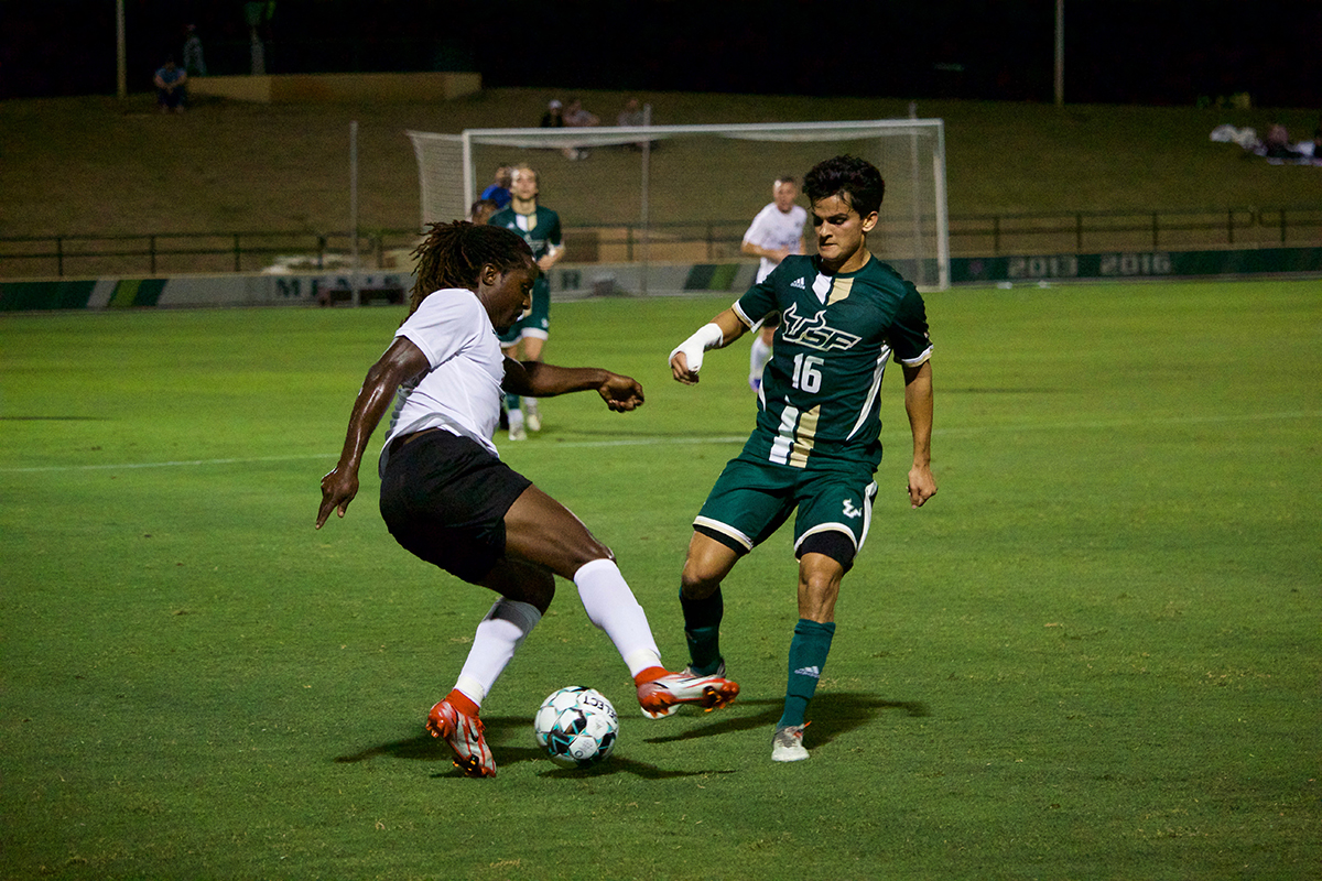 Rowdies defeat Bulls in 'green & gold' exhibition soccer match